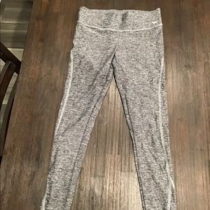 Women’s grey PINK yoga leggings XS